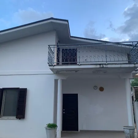 Gli Ulivi Villetta Indipendente Lägenhet